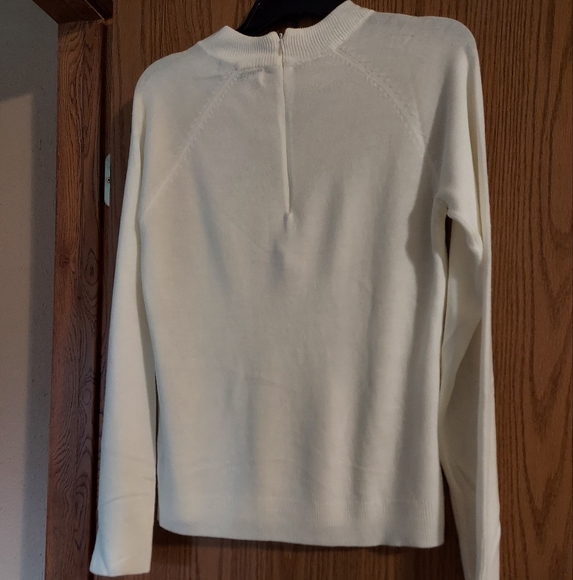 NWT KAREN SCOTT PULLOVER TOP - Picture 2 of 5